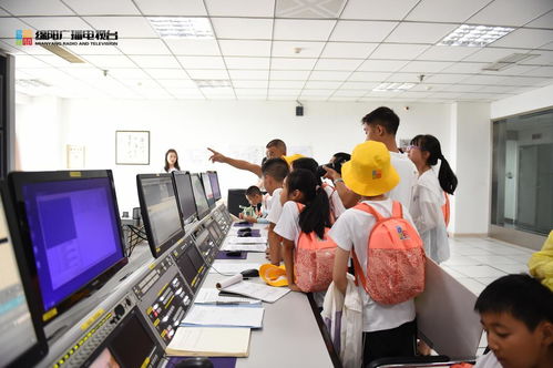 綿陽廣播電視臺(tái)“被小可愛攻陷” 2021夏季特訓(xùn)營(yíng)，點(diǎn)燃廣電夢(mèng)想